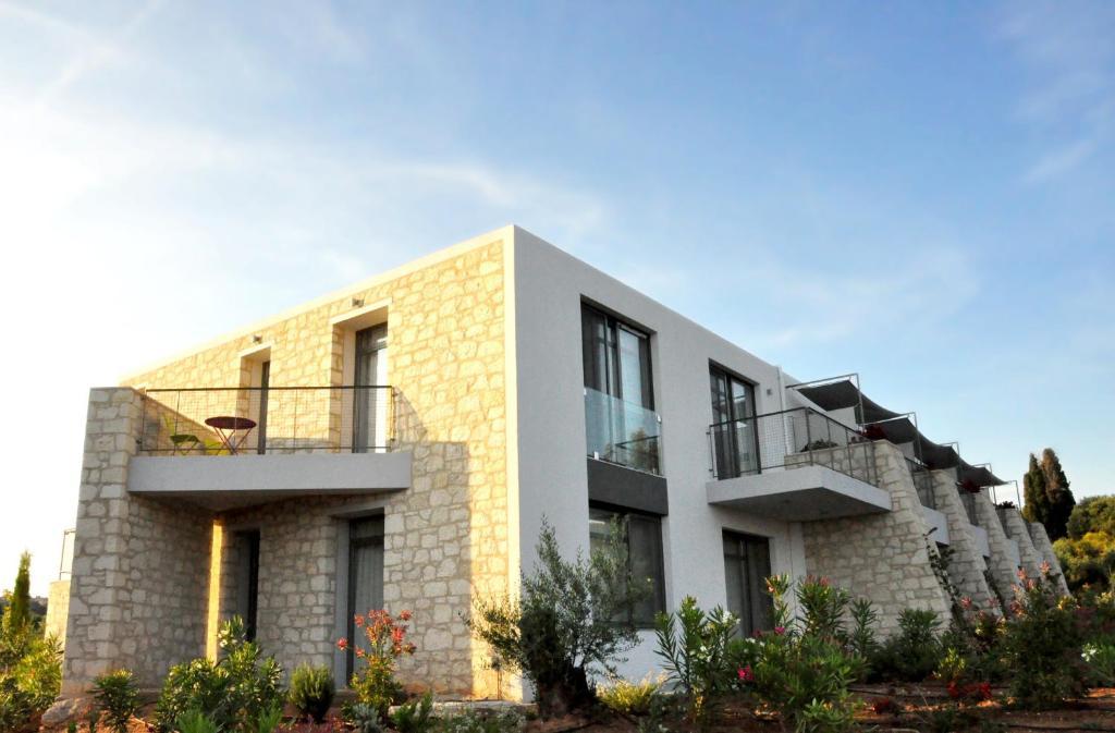Leivatho Hotel Svoronata Buitenkant foto