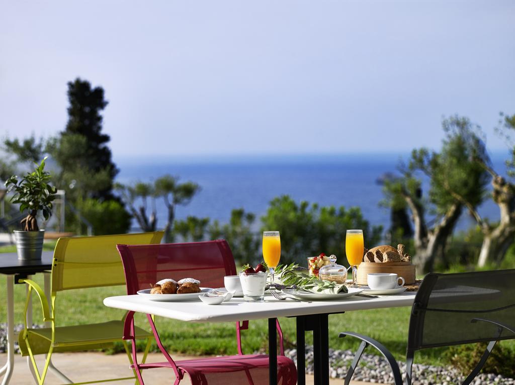 Leivatho Hotel Svoronata Buitenkant foto